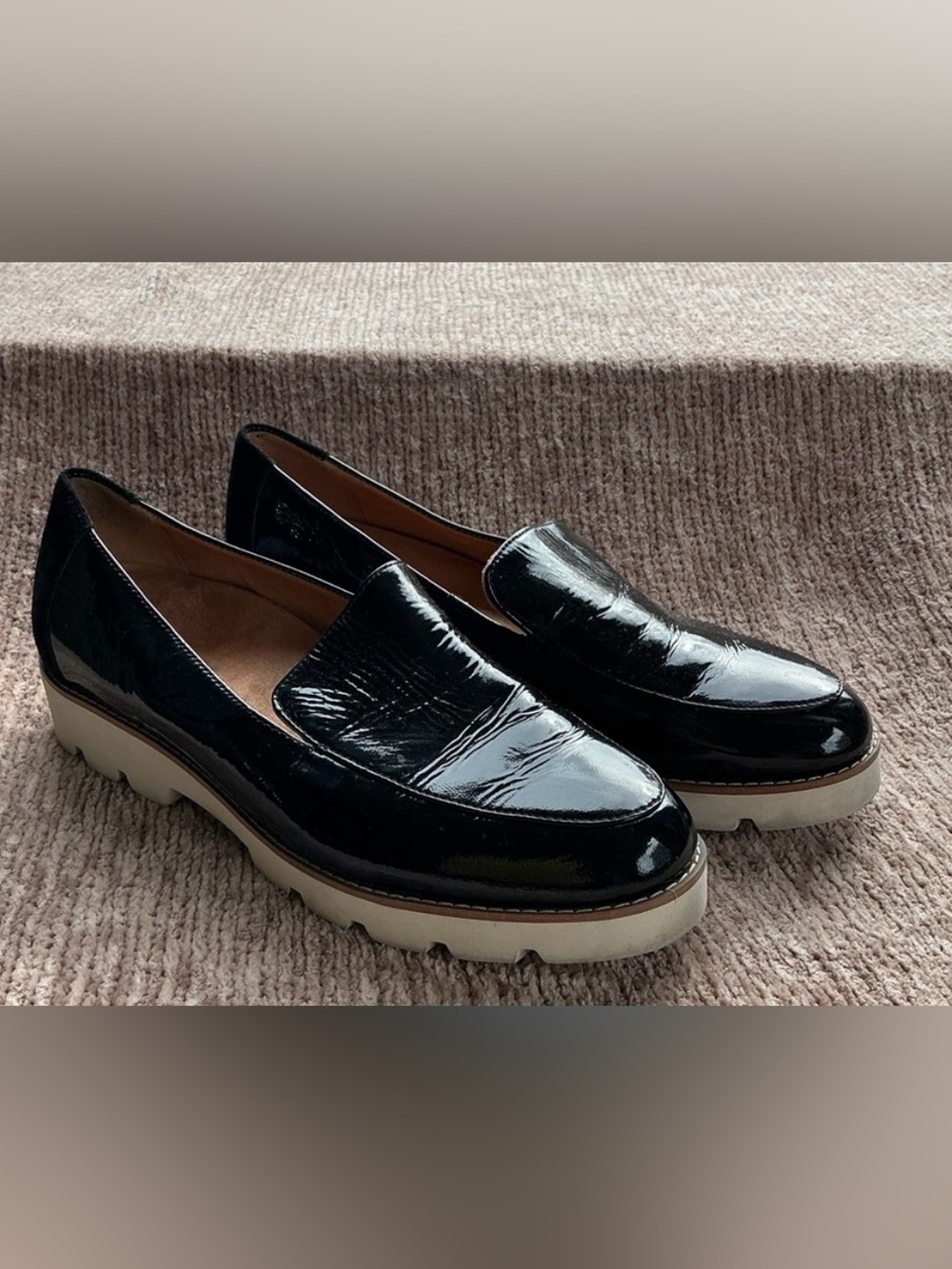 Vionic Kensley Loafer - size 7.5 - Picture 2 of 5